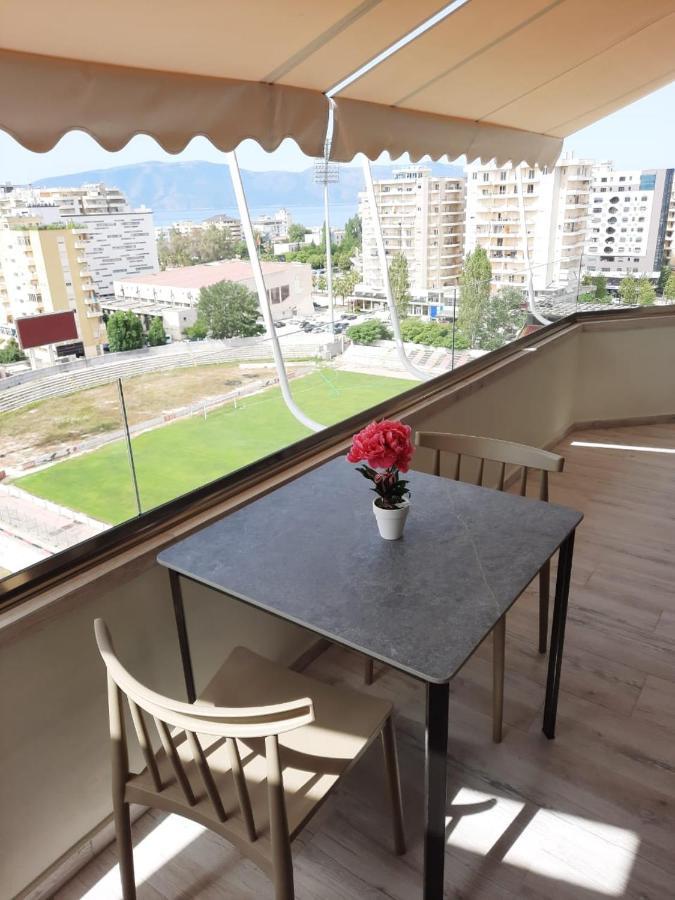 Disy Apartments Вльора Екстер'єр фото